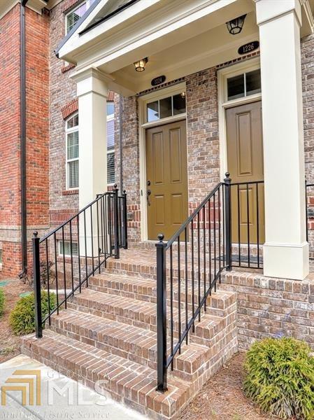Building Photo - 1224 Lavista Cir NE
