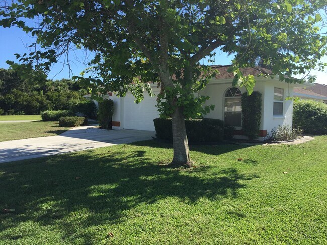 Foto del edificio - 3BD/2BA