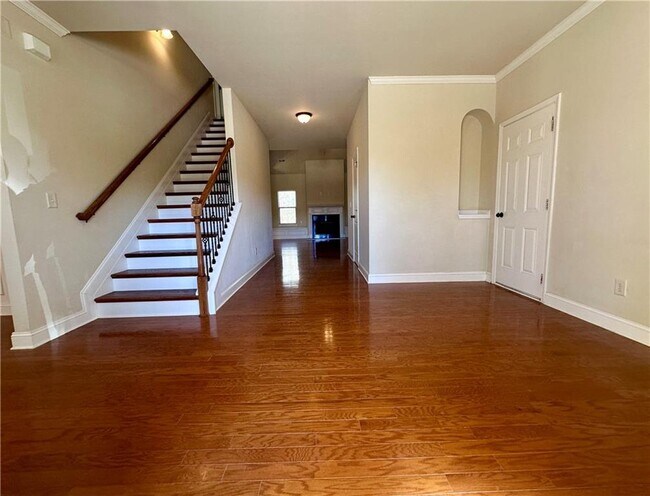 Building Photo - 3653 Fallen Oak Dr