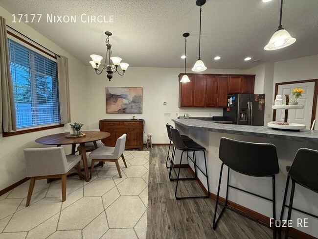 Building Photo - 17177 Nixon Cir NW