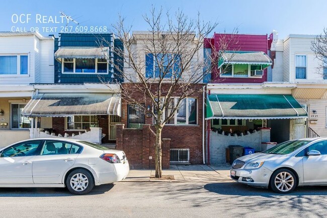 Building Photo - South Philly 3 Bedroom House