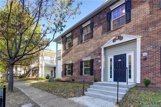 Building Photo - 21512 Aftonshire Dr