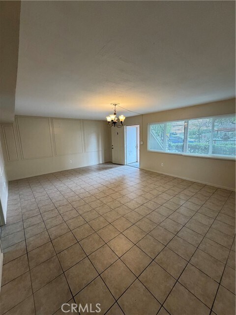 Foto del edificio - 4694 Bandera St