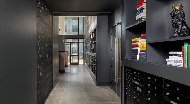 Foto del edificio - 105 Rogers St NE