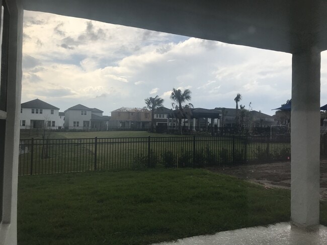 Photo - 5 Bedroom Westside Village Community House