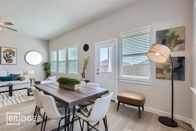 Building Photo - 517 Rock Meadow Lane