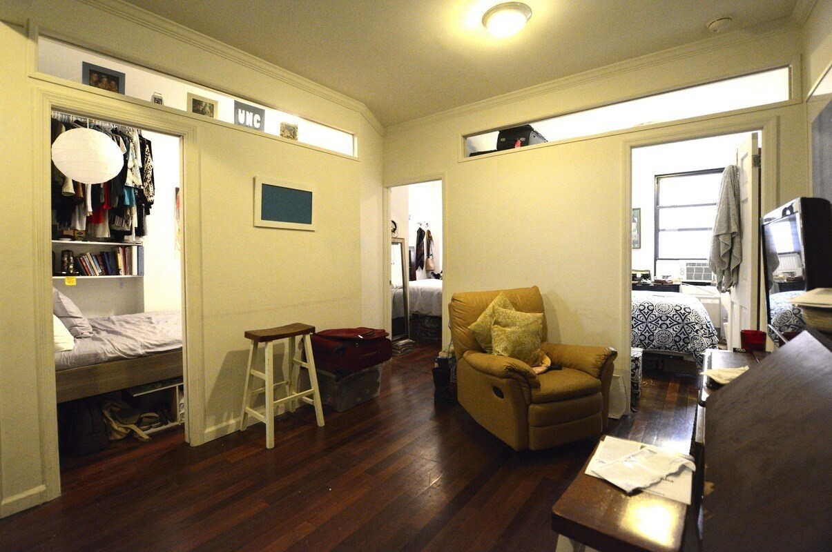 Primary Photo - 25 Avenue A