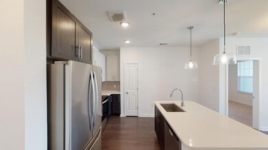 Interior Photo - Essex Luxe Apartments