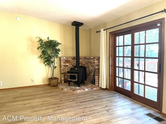 Building Photo - 2 br, 2 bath House - 13968 Sun Forest Drive