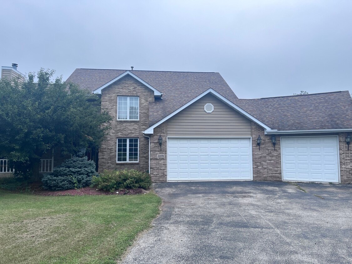 Primary Photo - 12376 Dunham Dr