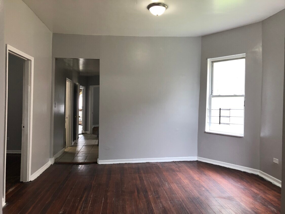 Primary Photo - 4014 W Polk St