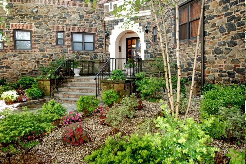 Building Photo - County Estates