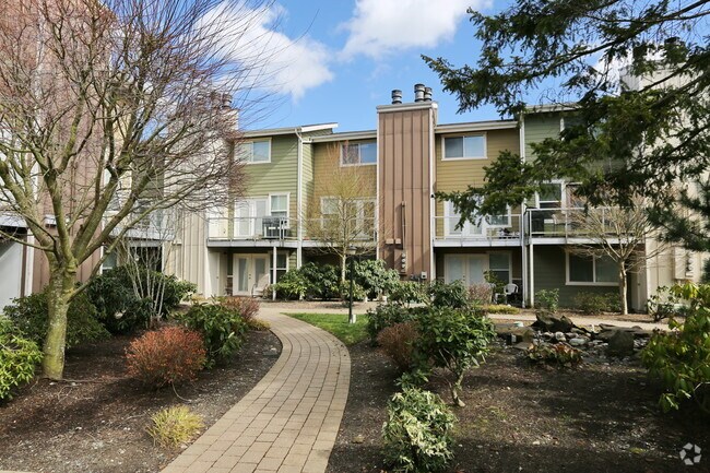 Terra Verde Apartments Everett, WA