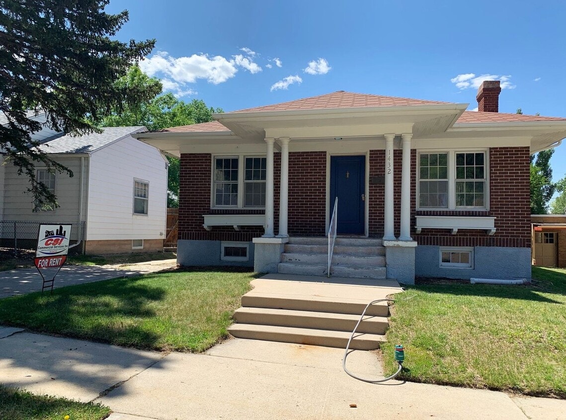 Primary Photo - 3 bedroom 2 bath