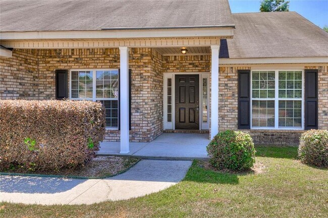 Building Photo - 1507 Cedar Hill Trail