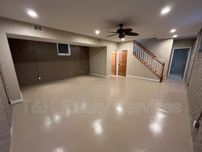 Foto del edificio - 2059 Ruckle St