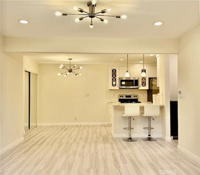 Foto del edificio - 28947 Thousand Oaks Blvd