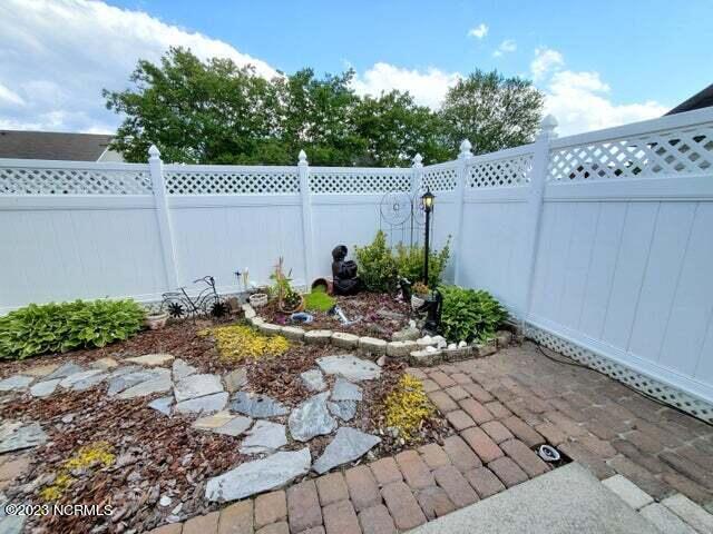 Foto del edificio - 3345 Stone Bend Dr