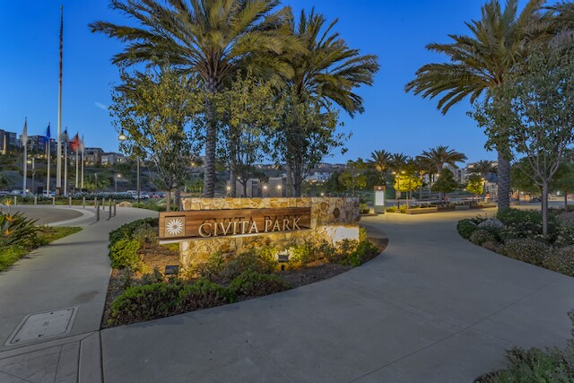 Building Photo - 7867 Modern Oasis Dr