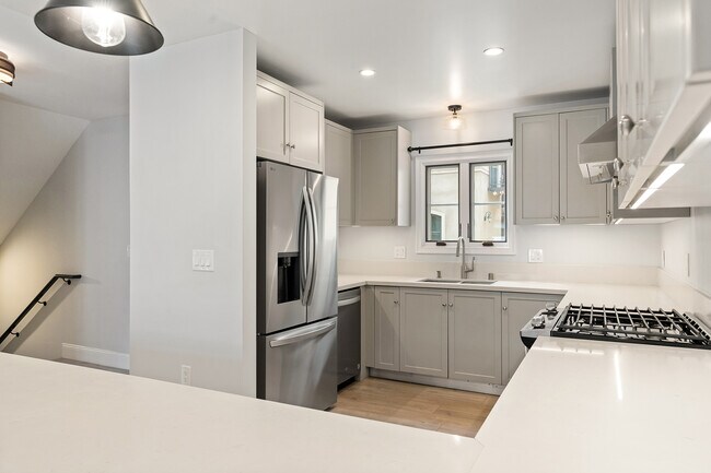 Foto del edificio - 158 S Sierra Madre Blvd