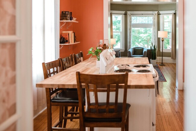 Dine-in kitchen with huge island - 1150 Hague Ave
