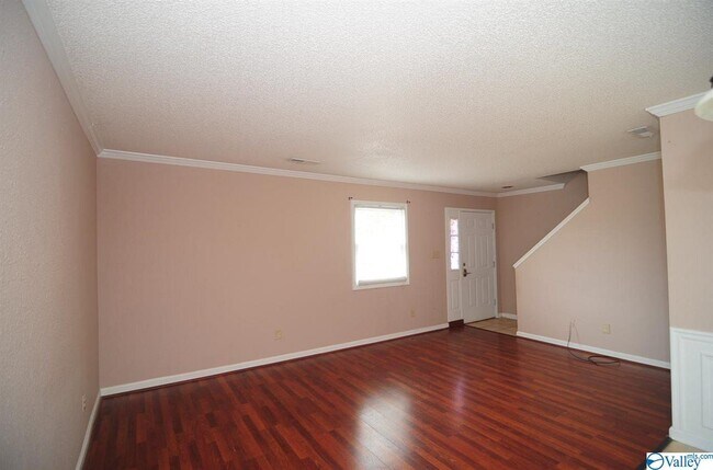 Foto del edificio - 357 Oakland Rd