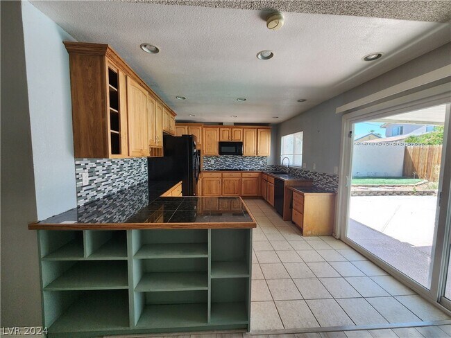 Building Photo - 6968 Stober Ct