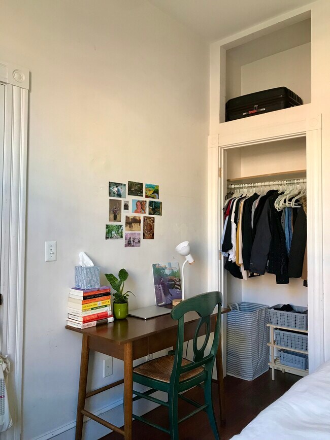 Foto del edificio - 1548 Tremont St