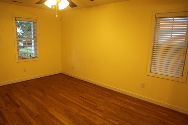Building Photo - 1116 Meade St