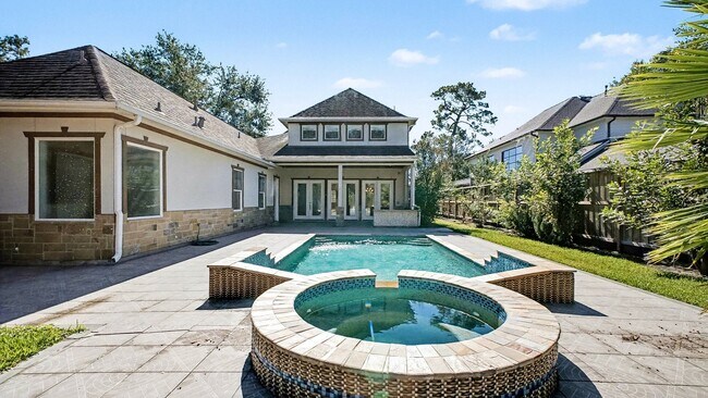 Foto del edificio - 726 W 30th St