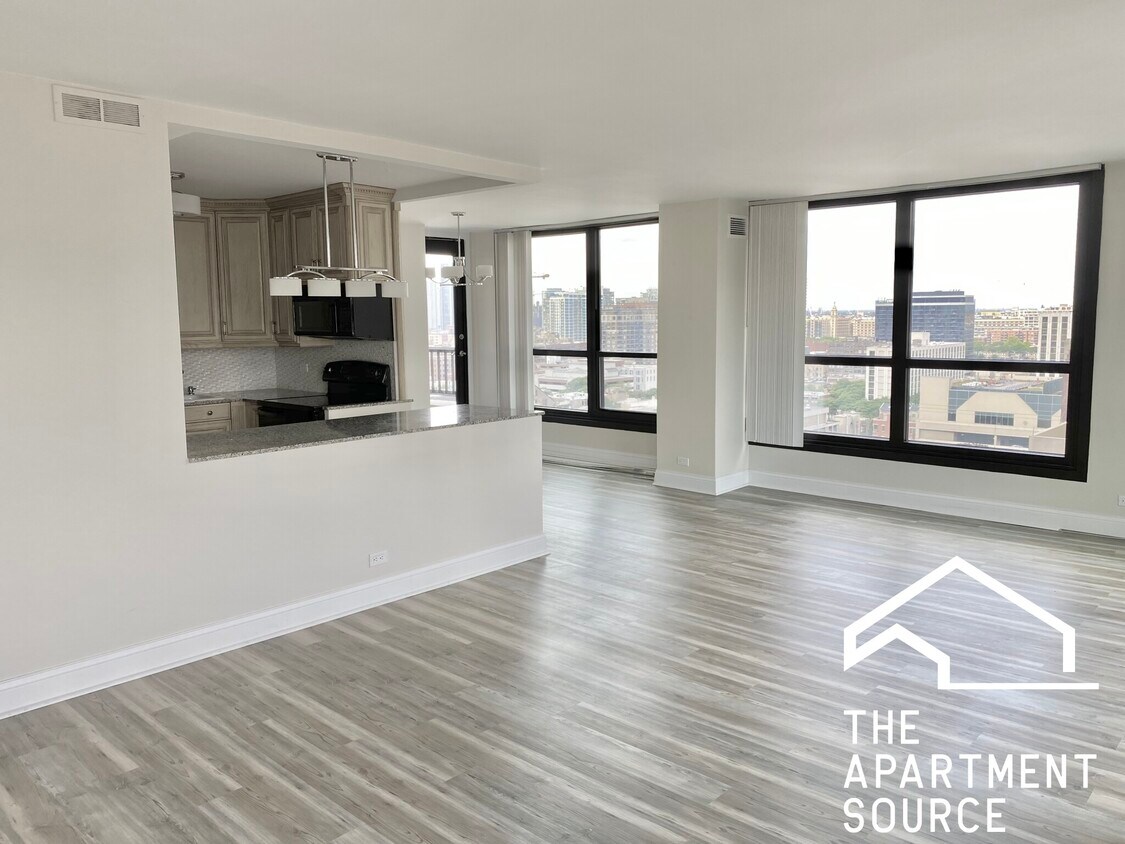 Foto principal - 1030 N State St