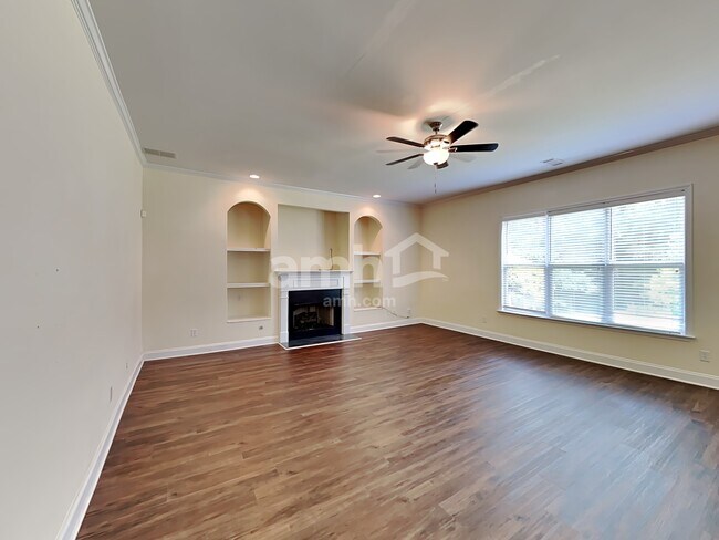 Building Photo - 500 Chandler Bluff Ct