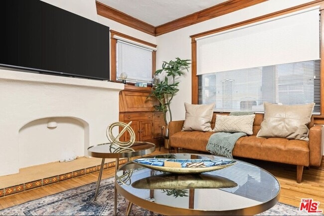 Foto del edificio - 736 Redondo Ave