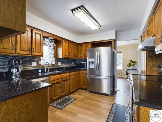 Building Photo - 307 Dawn Dr