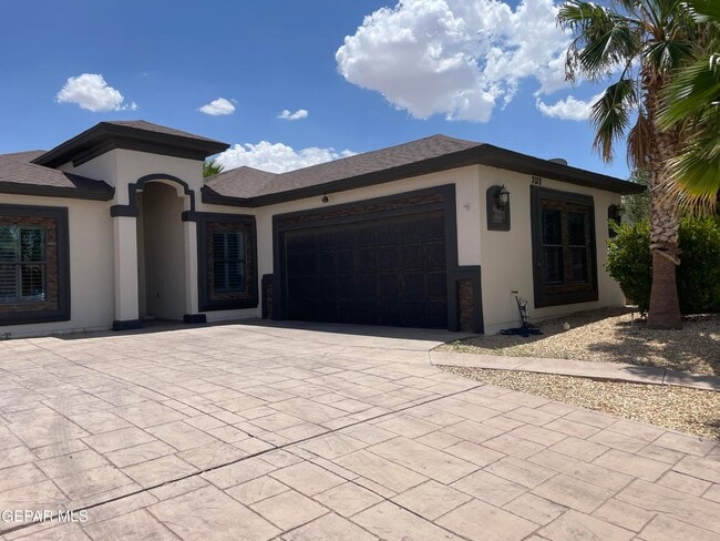 Foto del edificio - 3132 Tunnel Point Way