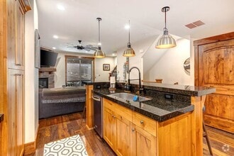 Building Photo - 13346 N Highmark Ct