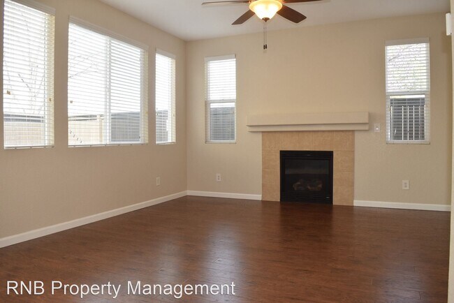 Foto del edificio - 4 br, 2.5 bath House - 5700 Lavender Court