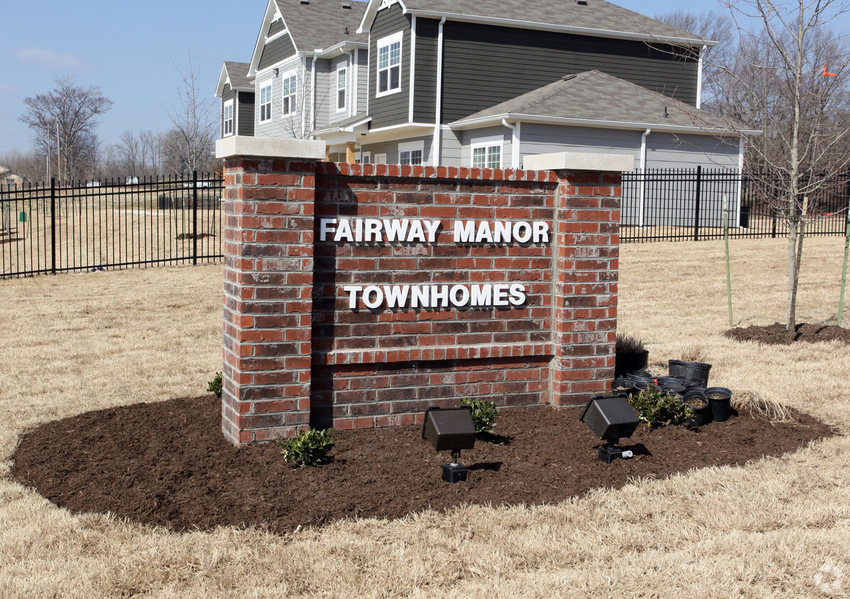 Primary Photo - Fairway Manor Senior Living