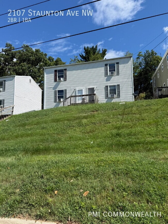 Building Photo - 2107 Staunton Ave NW