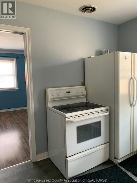 Building Photo - 3021 Dougall Ave