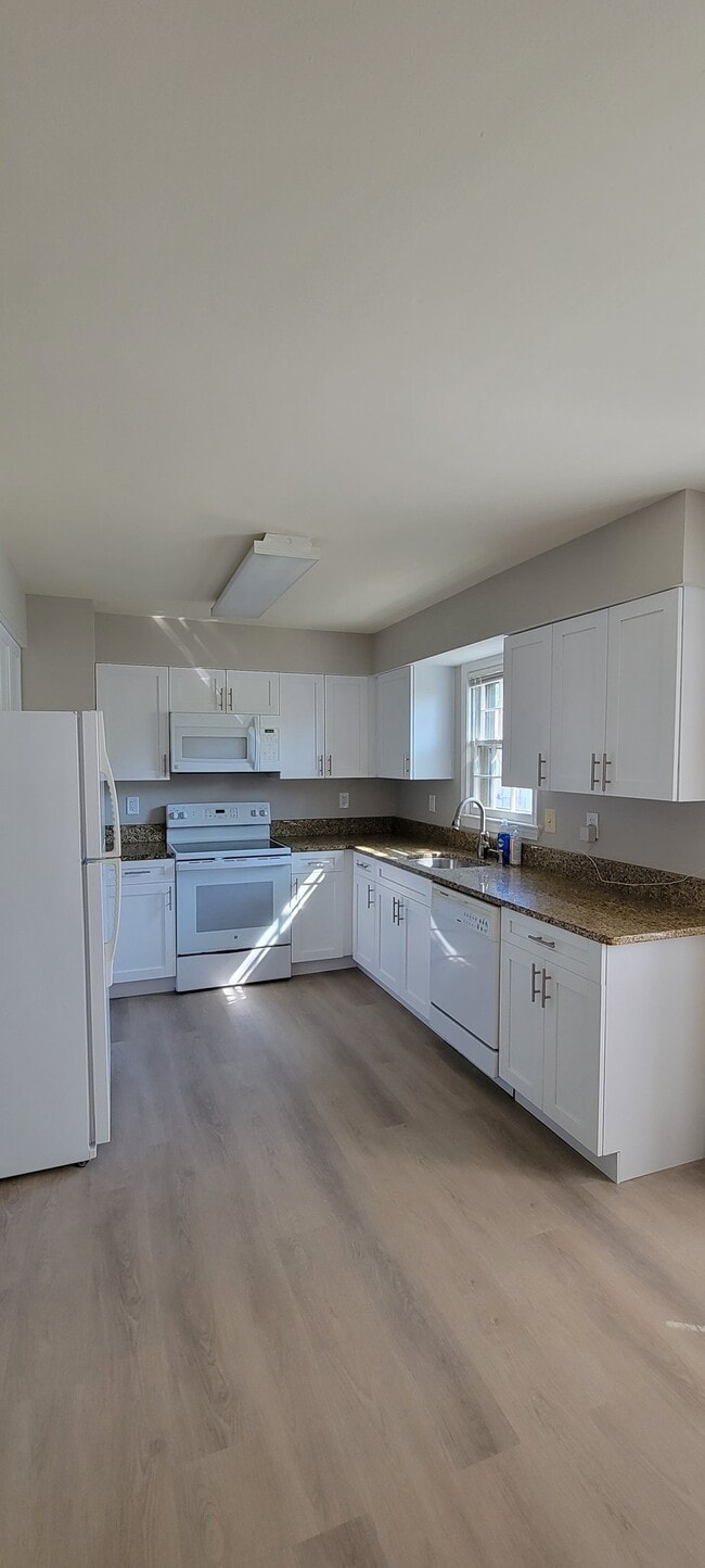 Photo - 10279 Latney Rd Townhome