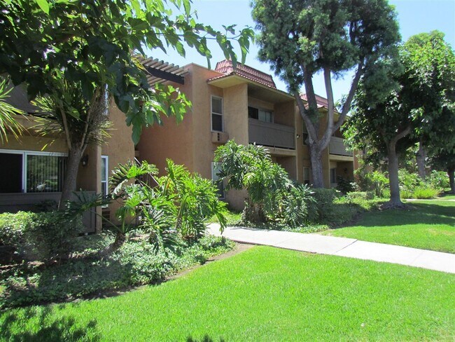 Foto del edificio - 6911 Alvarado Rd