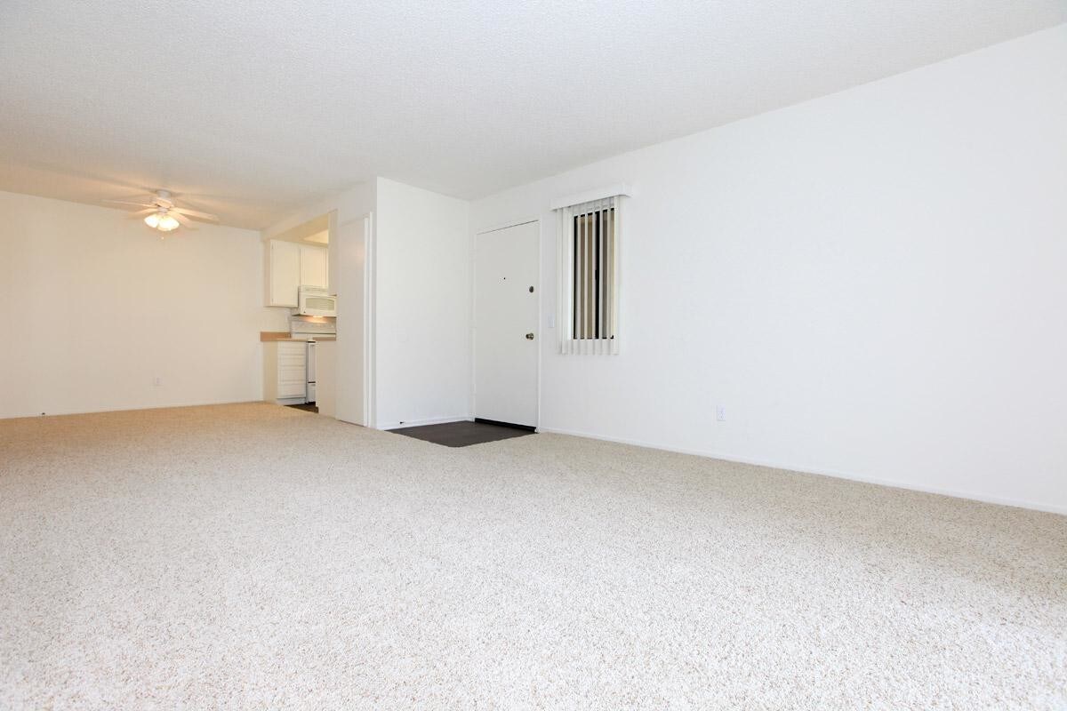 Apartment in Lake Forest - 2 Bed, 2 Bath, $0 Apartment in Lake Forest - 2 Bed, 2 Bath, $0