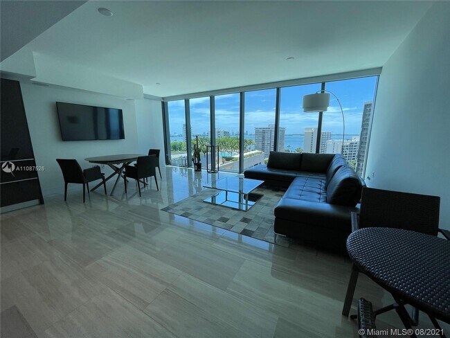 Foto del edificio - 1451 Brickell Ave