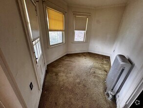 Building Photo - 104 Boylston St