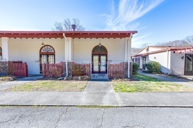 Photo - 214 Old Hickory Boulevard Apartment