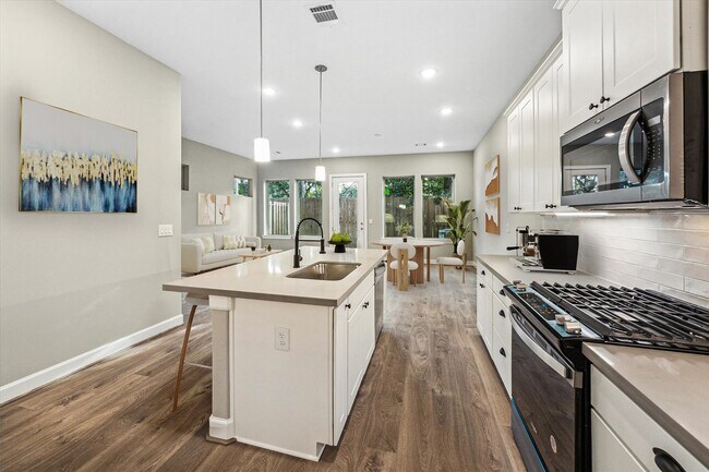 Foto del edificio - 5207 Amber St