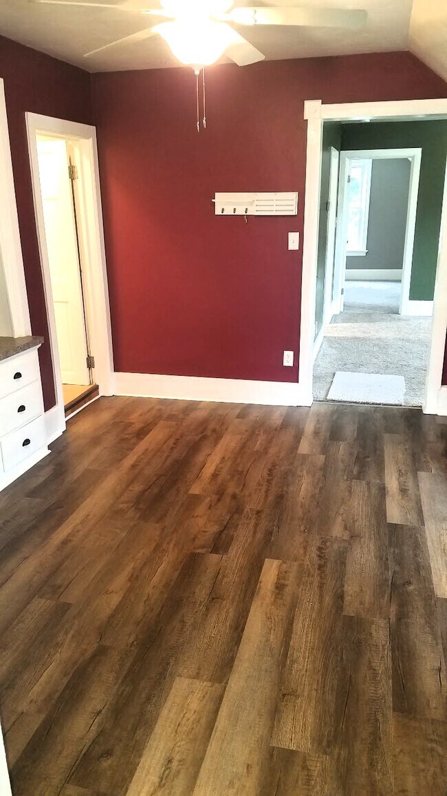 Foto del edificio - 2106 Folger Ct