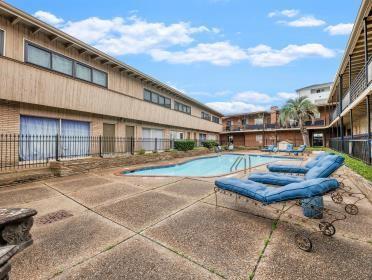 Foto del edificio - 3809 N Braeswood Blvd