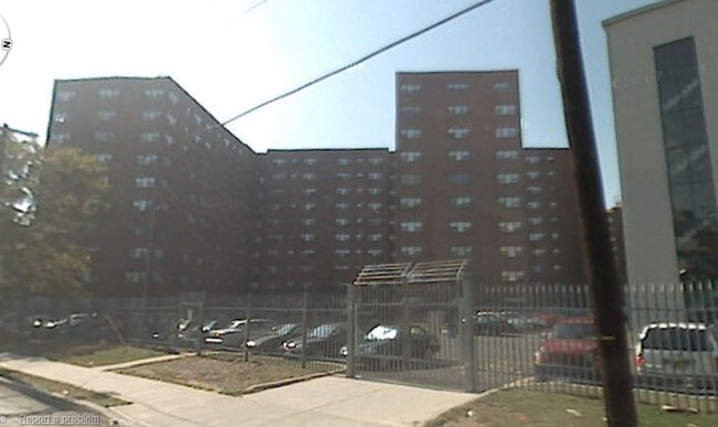 Across Street View - 824 Grove St